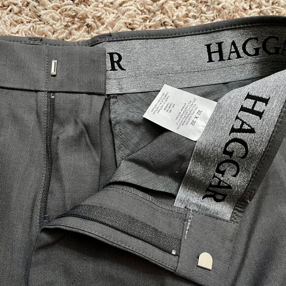 Haggar Men's Super Flex Waistband Comfort Straight Pants Dark Grey, Size 32x32 - Picture 4 of 5